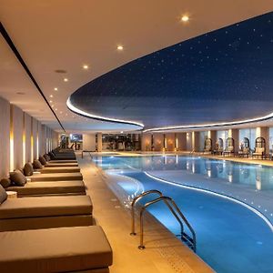The Healthy Stay-Padel, Pool&Fitness